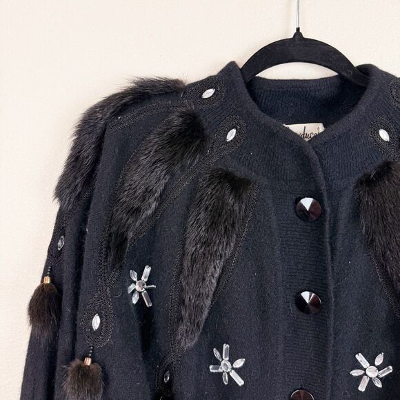 Vintage Rockabilly Retro Black Wool Fur Sweater Cardigan Beaded Size Large - Picture 2 of 9